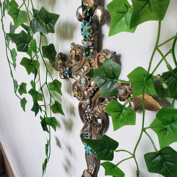 Handmade Turquoise one-of-a-kind wall cross - Picture 5 of 12
